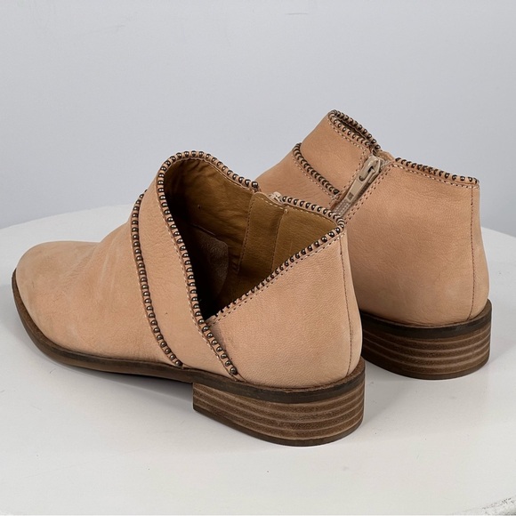 Lucky Brand Booties Beige Leather Ankle Boots Western Cowgirl Boho Cottage 6.5 - Picture 4 of 17